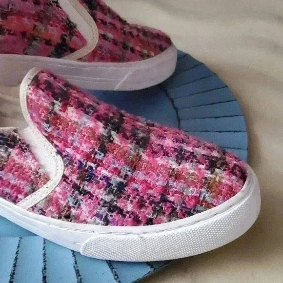 ☆☆☆Nine west sneakers - Picture 3 of 10